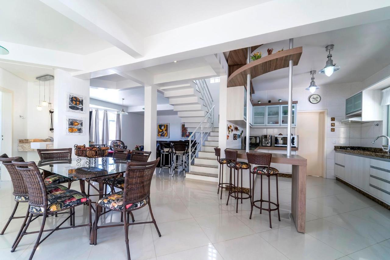 Beach House Bombinhas Exterior foto