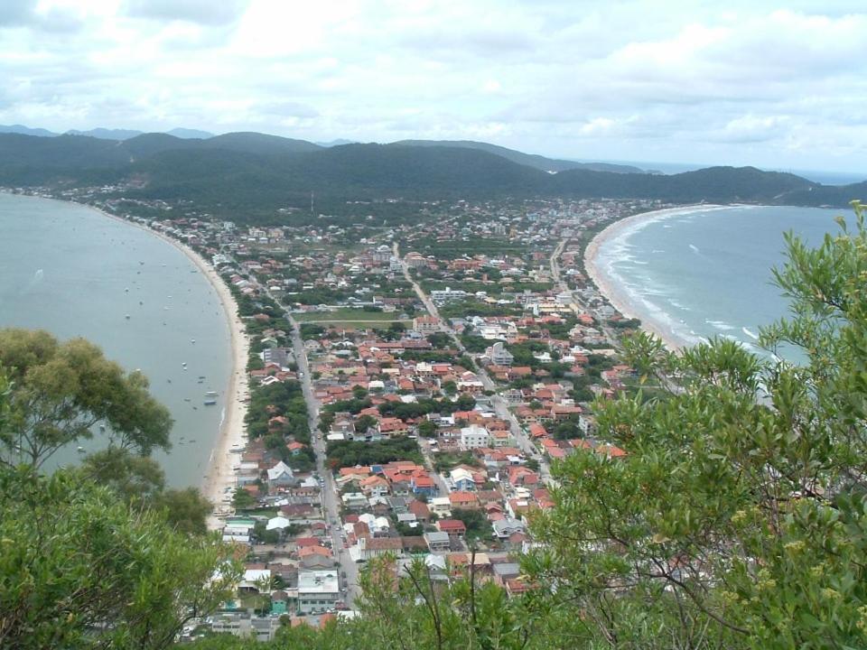 Beach House Bombinhas Exterior foto