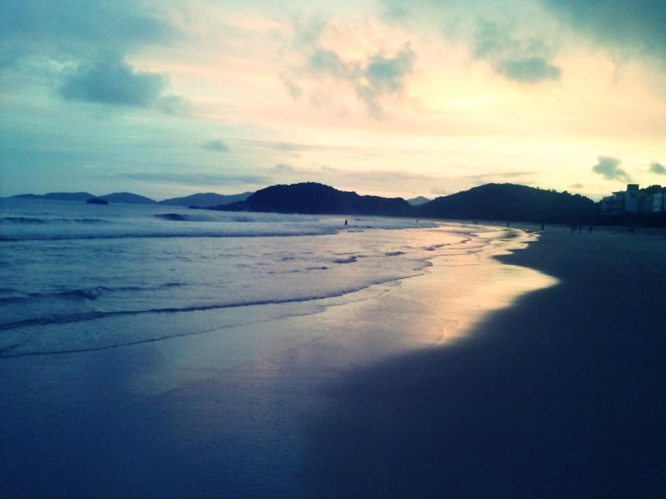 Beach House Bombinhas Exterior foto
