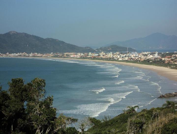 Beach House Bombinhas Exterior foto